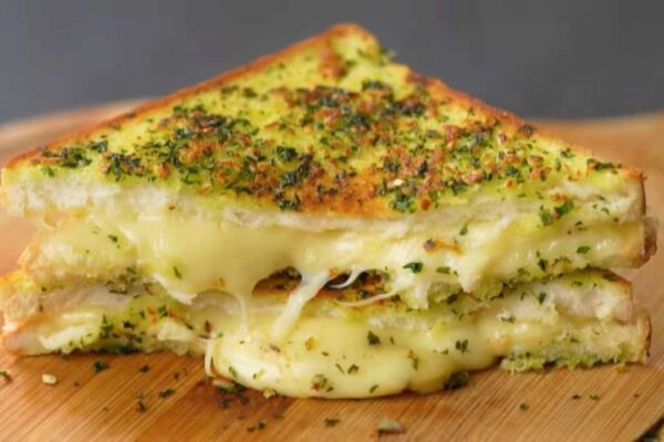 Easy Garlic Cheese Sandwich, homemade and freshly served