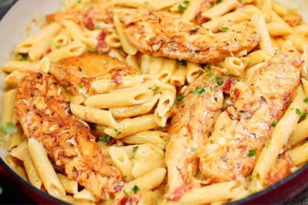 30-Minute Garlic Parmesan Pasta & Chicken, homemade and freshly served