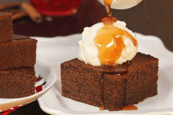 The Best Gingerbread Cake, homemade and freshly served