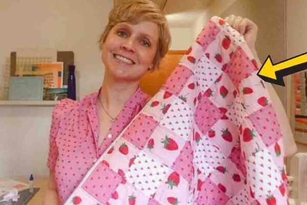 Finished Easy Gingham Squares Quilt, a completed DIY project