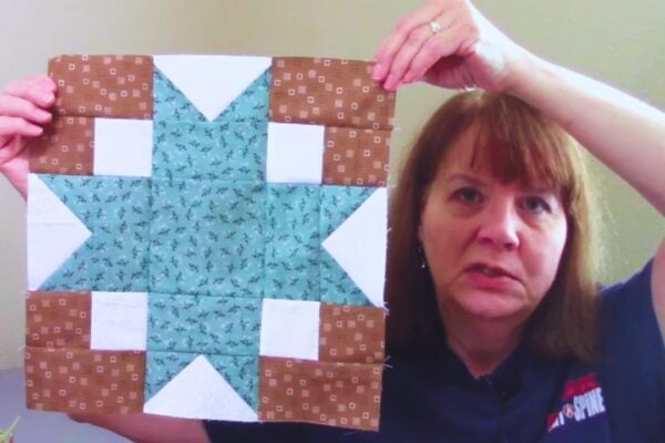Finished Easy Glory Boxes Quilt Block, a completed DIY project