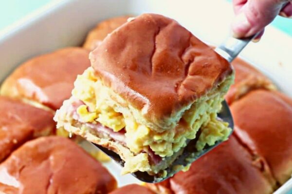 30-Minute Ham, Egg & Cheese Breakfast Sliders, homemade and freshly served