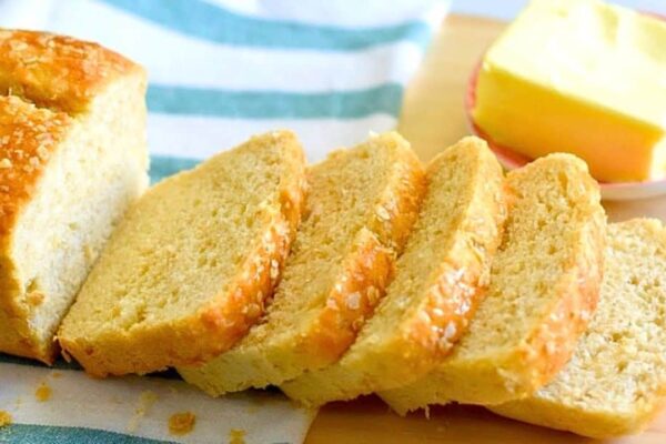 Easy-to-Make Healthy Oatmeal Bread, homemade and freshly served