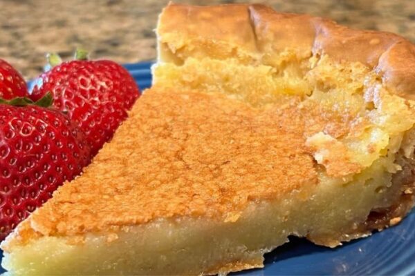 Easy Historic Transparent Pie, homemade and freshly served