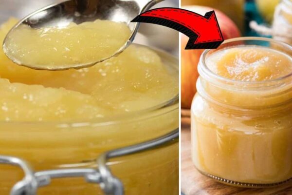 Easy 2-Ingredient Homemade Applesauce, homemade and freshly served