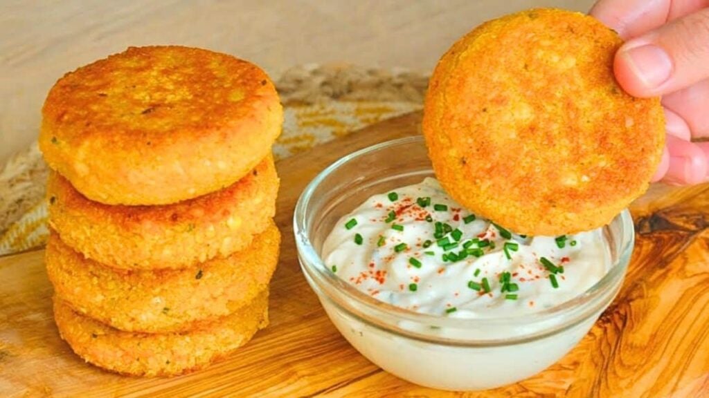 Easy-to-Make Crispy & Healthy Lentil Patties, homemade and freshly served