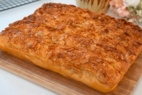 Soft Honey Almond Bread, homemade and freshly served