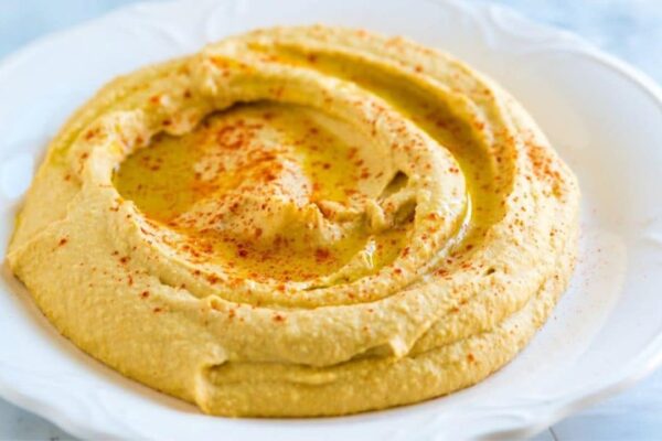 Better Than Store-Bought Hummus, homemade and freshly served
