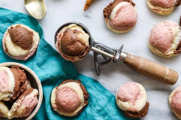 Easy Neapolitan Ice Cream Cookies, homemade and freshly served