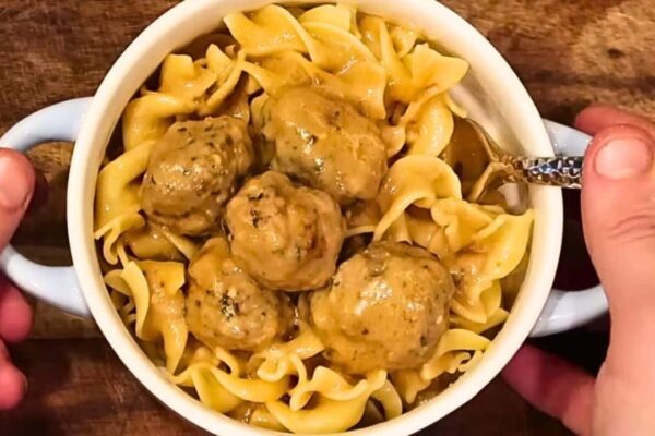 Easy Instant Pot Swedish Meatballs, homemade and freshly served