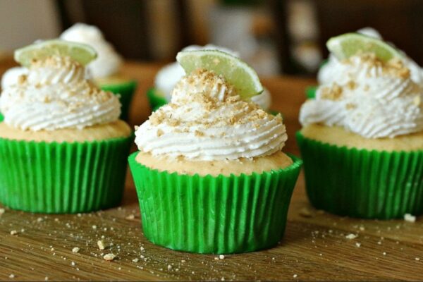 Easy No-Fail Key Lime Cupcake, homemade and freshly served