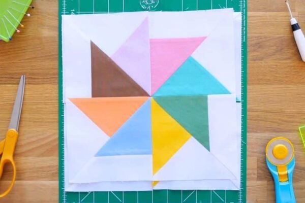 Finished Easy Kindred Pinwheels Quilt, a completed DIY project
