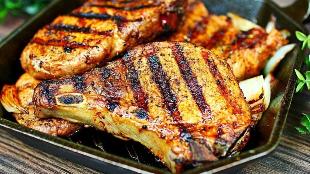Easy 6-Ingredient Tender & Juicy Grilled Pork Chops, homemade and freshly served
