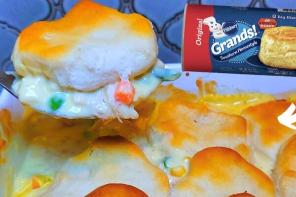 Easy-to-Make Lazy Chicken Pot Pie, homemade and freshly served