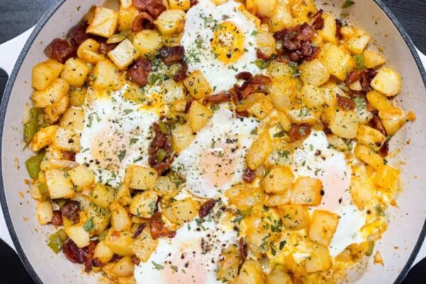 Easy Loaded Skillet Breakfast, homemade and freshly served