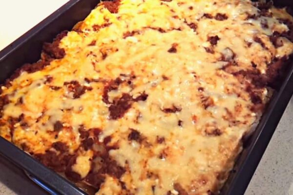 Easy Low-Carb Cabbage Lasagna, homemade and freshly served