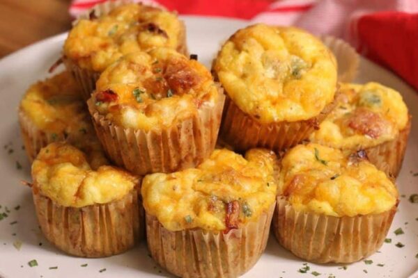 Easy Low-Carb Egg Muffins, homemade and freshly served