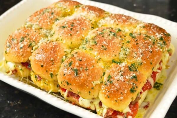 Easy Meat Lover’s Pizza Sliders, homemade and freshly served