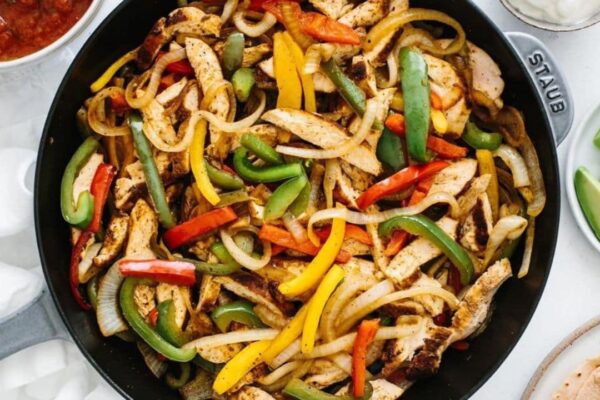 26-Minute Mexican Chicken Fajitas, homemade and freshly served