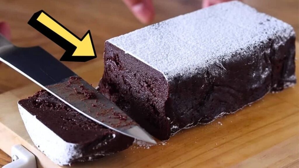 Easy 10-Minute Microwave Chocolate Cake, homemade and freshly served
