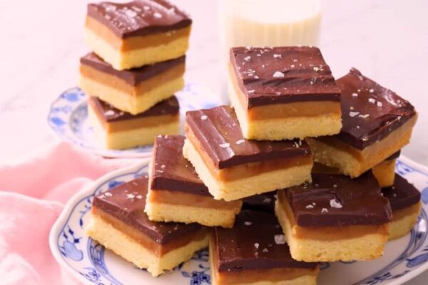 Easy Millionaire’s Shortbread, homemade and freshly served