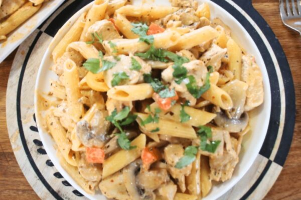 Creamy Mushroom Chicken Pasta, homemade and freshly served