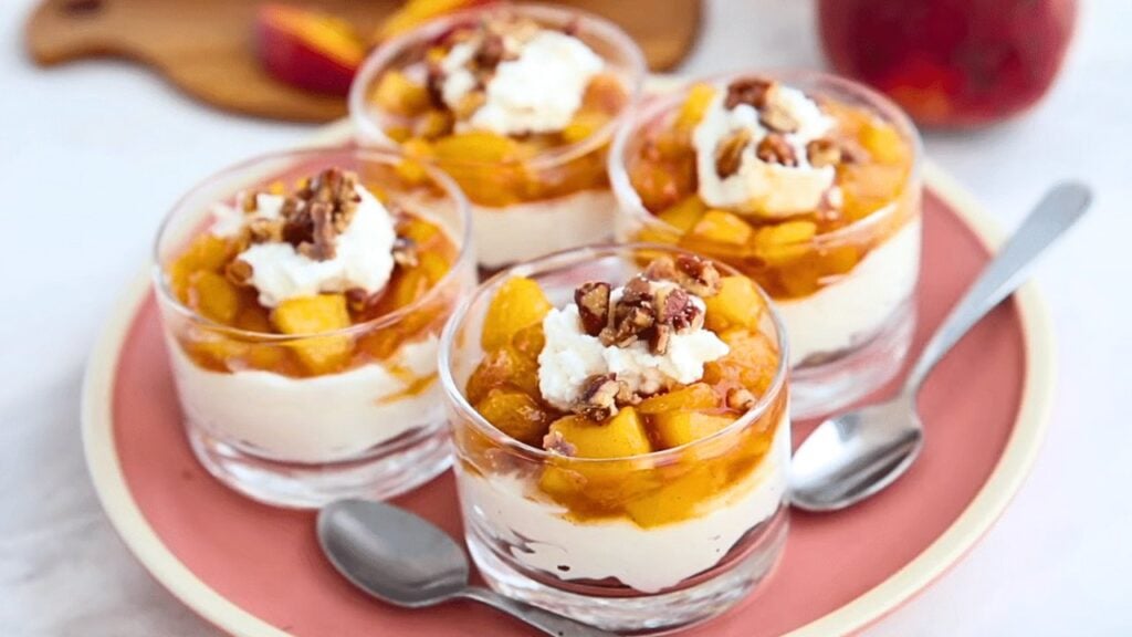 Easy No-Bake Keto Peach Cheesecake, homemade and freshly served