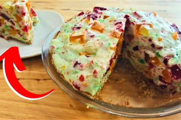 Easy No-Bake Mosaic Jello Pie, homemade and freshly served