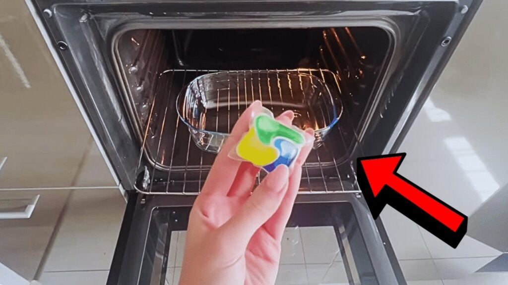 Finished Easy No-Scrub Oven Cleaning Hack, a completed DIY project