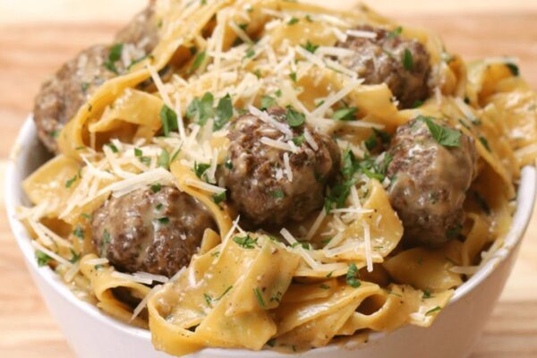 Easy One-Pot Swedish Meatball Pasta, homemade and freshly served