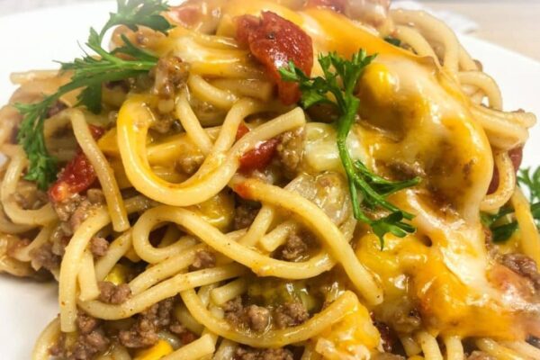 Easy One-Pot Taco Spaghetti Meal, homemade and freshly served