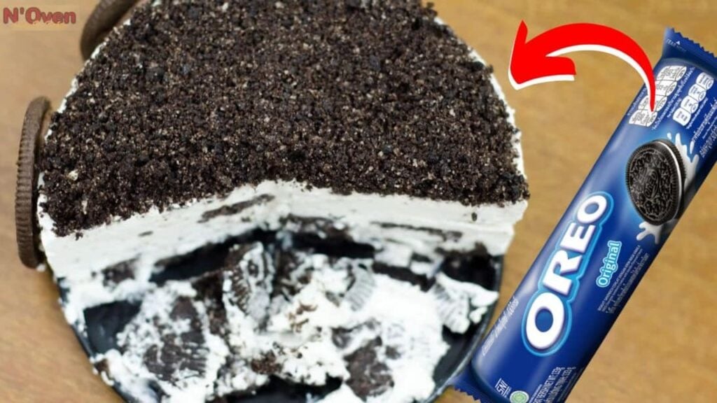 Easy 4-Ingredient Oreo Ice Cream Cake, homemade and freshly served