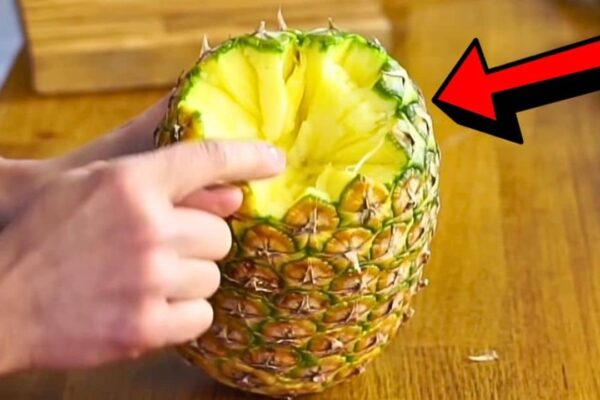 Easy Pull-Apart Pineapple Hack (Works Every Time!), homemade and freshly served