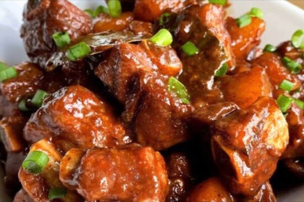 Easy Pork Ribs With Pineapple, homemade and freshly served
