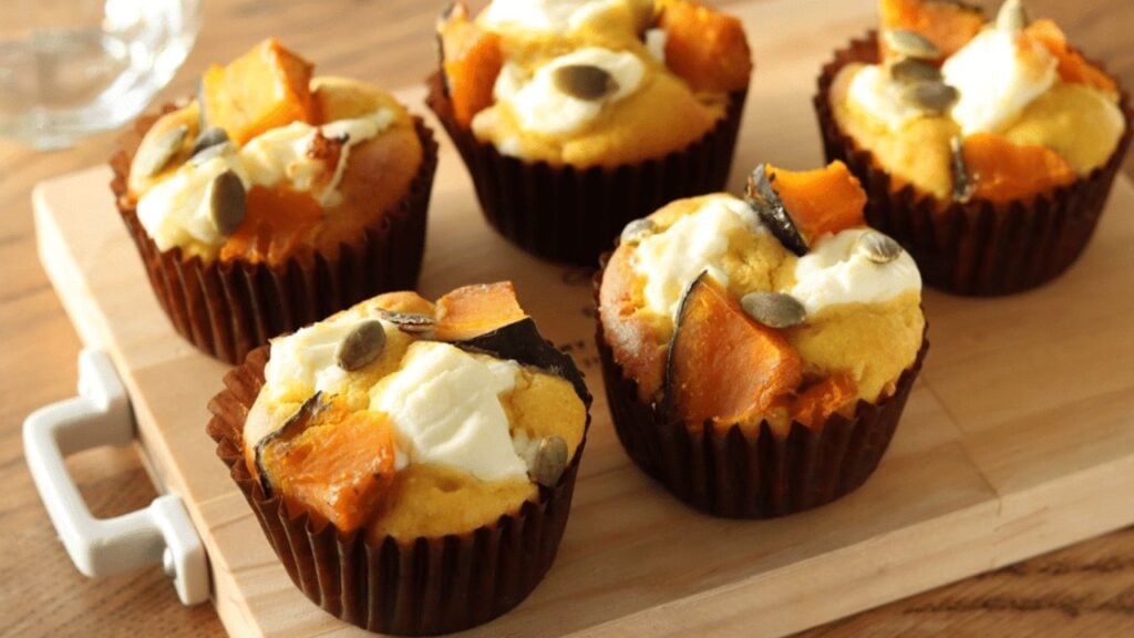 Easy Pumpkin Cream Cheese Muffin, homemade and freshly served