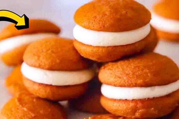 Easy Pumpkin Whoopie Pies, homemade and freshly served