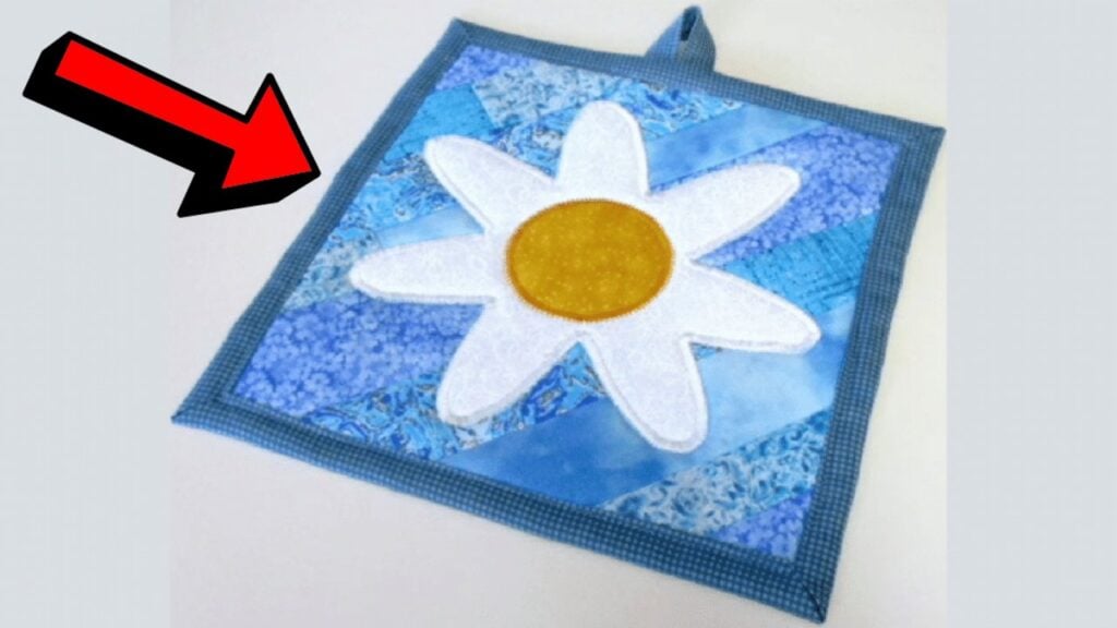Finished a Quilted Daisy Potholder, a completed DIY project
