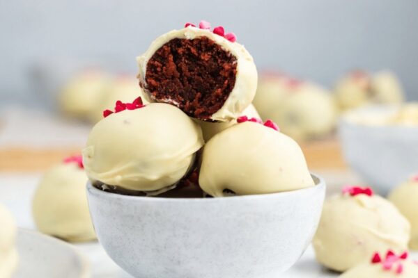 Easy Red Velvet Truffles, homemade and freshly served
