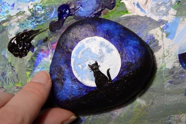 Finished How To Paint Cat and Moon On A Rock, a completed DIY project