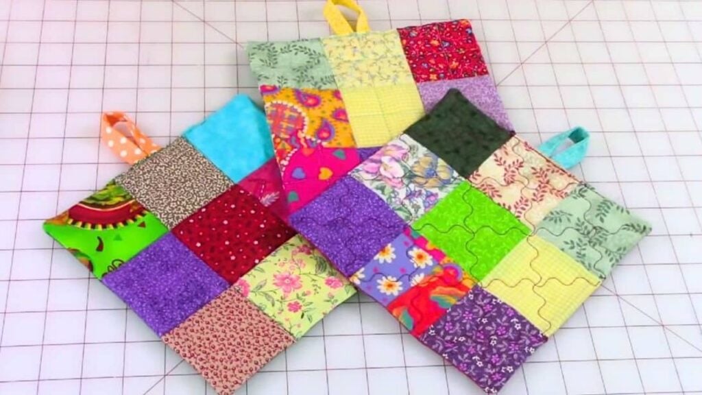 Finished Easy 10-Minute Scrappy Pot Holder Sewing, a completed DIY project