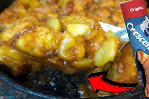 Easy Skillet Caramel Apple Dumplings, homemade and freshly served