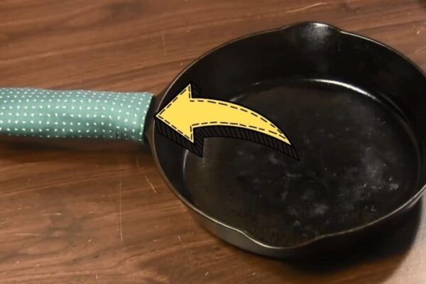 Finished Easy Skillet Handle Cover Sewing, a completed DIY project