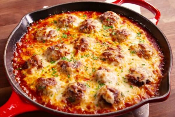 Easy Skillet Parmesan Chicken Meatball, homemade and freshly served