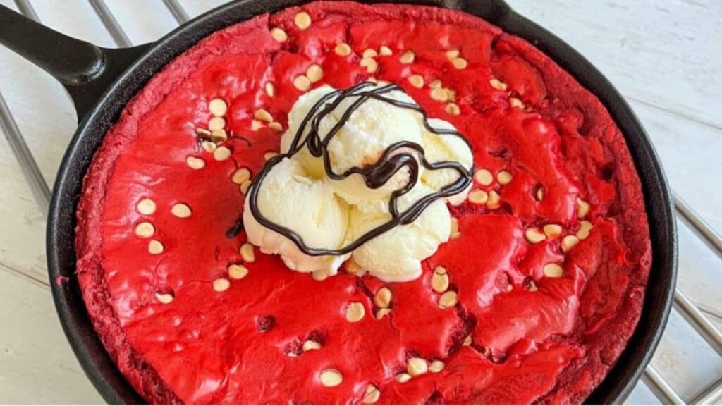 Easy Skillet Red Velvet Cookie, homemade and freshly served