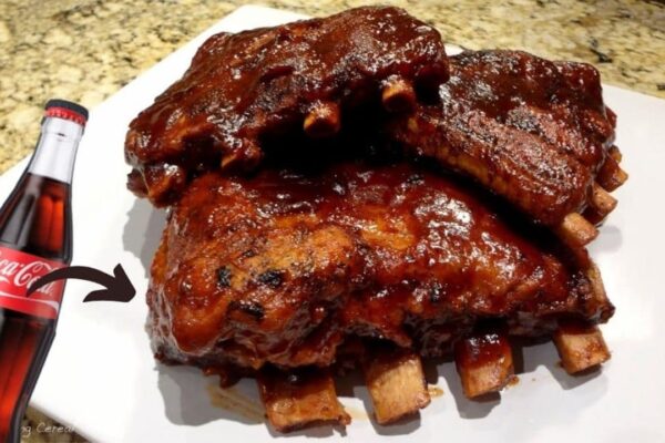 Easy Slow Cooker BBQ Ribs, homemade and freshly served