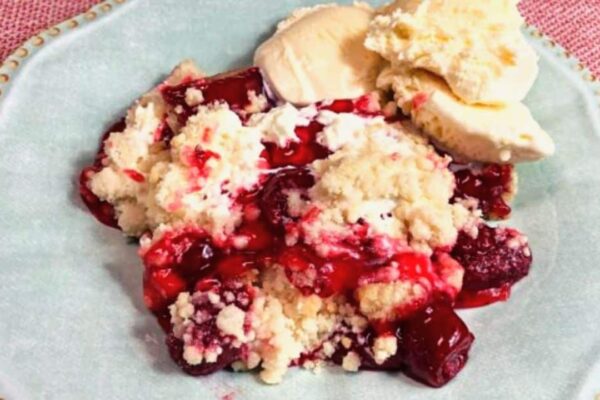 4-Ingredient Strawberry Cheesecake Dump Cake, homemade and freshly served