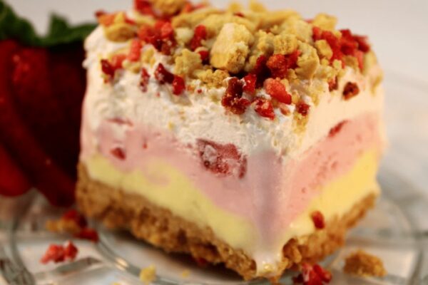 Easy Strawberry Crunch Ice Cream Cake, homemade and freshly served