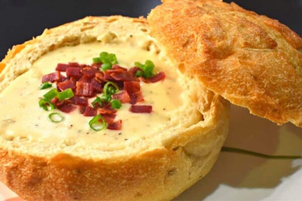 Easy-To-Make Clam Chowder In Bread Bowl, homemade and freshly served