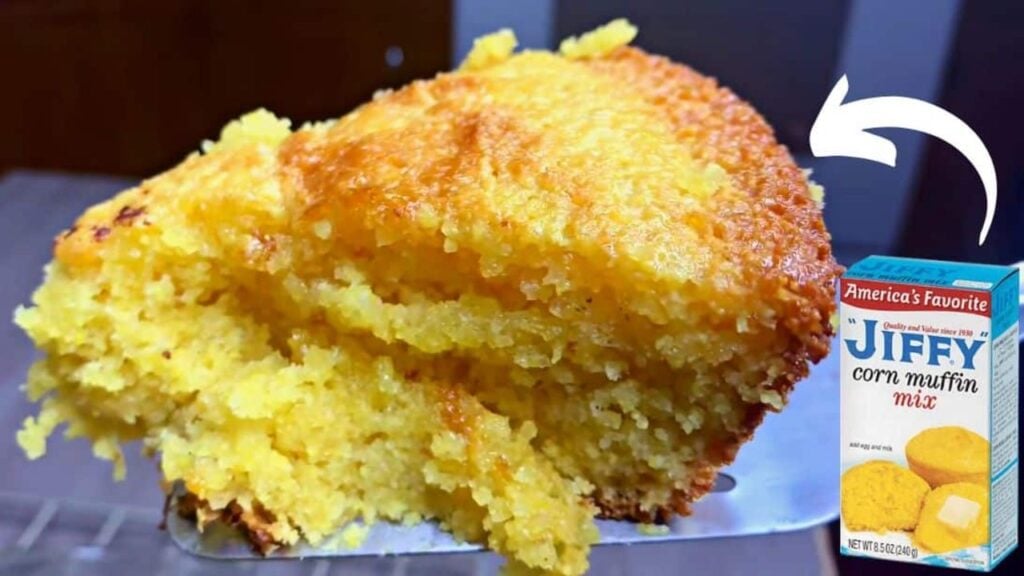 30-Minute Moist & Sweet Cornbread, homemade and freshly served
