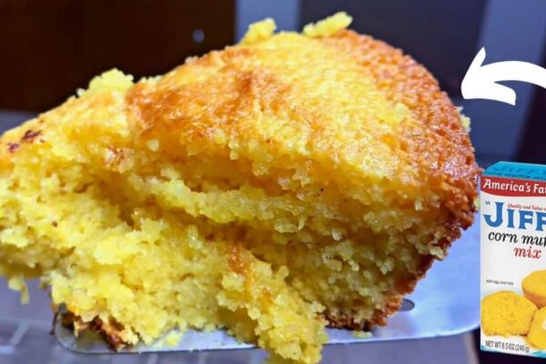 30-Minute Moist & Sweet Cornbread, homemade and freshly served